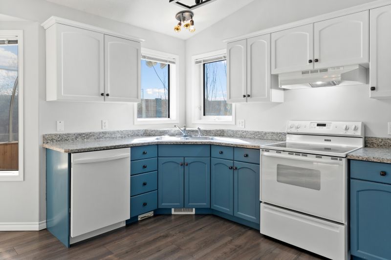 Kitchen Cabinet Refurbishing